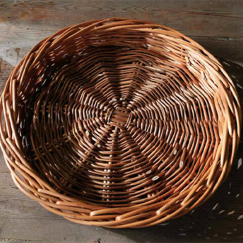 willow weaving course - the fruit basket
