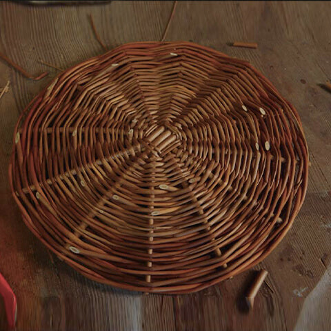 How to Weave a Round Basket Base Course Only (Free)